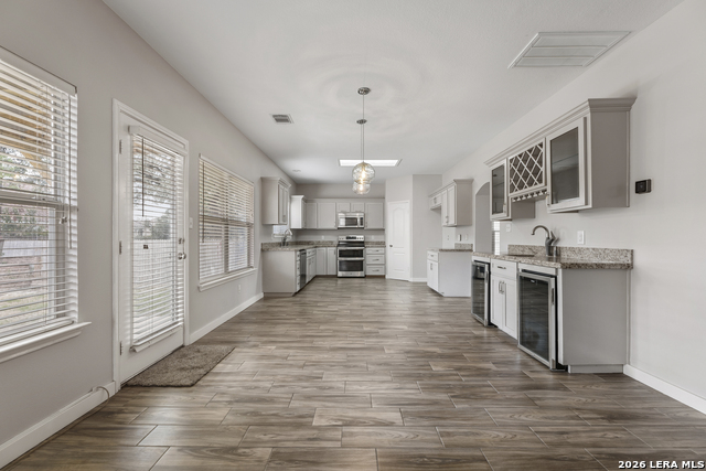 Image 15 of 36 For 15042 Stonetower