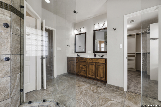 Image 24 of 36 For 15042 Stonetower