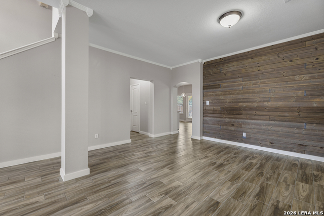 Image 3 of 36 For 15042 Stonetower