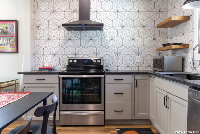 Image 3 of 30 For 139 Palo Blanco