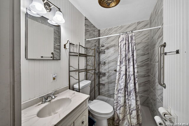 Image 19 of 27 For 155 Seacomber Pl