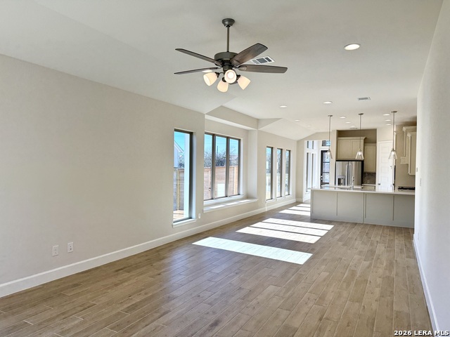 Image 15 of 35 For 431 Alexander