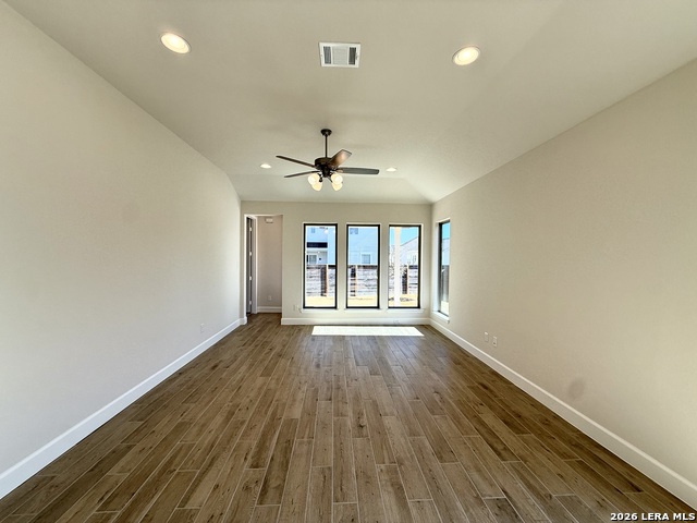 Image 17 of 35 For 431 Alexander