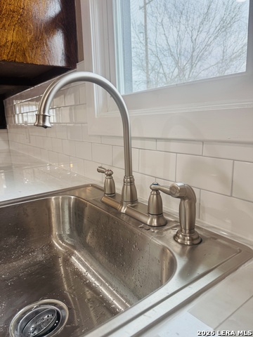 Image 10 of 46 For 634 San Joaquin N