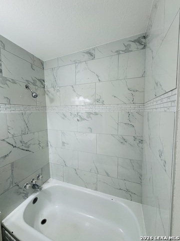 Image 22 of 46 For 634 San Joaquin N