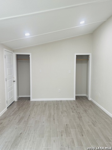 Image 34 of 46 For 634 San Joaquin N