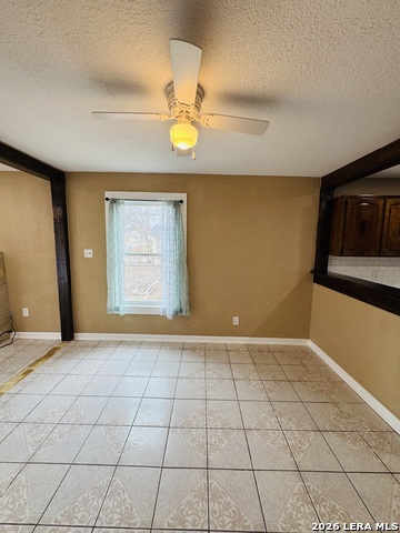 Image 7 of 46 For 634 San Joaquin N