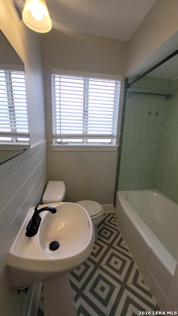 Image 12 of 30 For 340 Natalen  