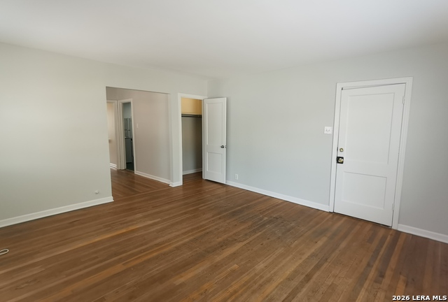 Image 7 of 30 For 340 Natalen  