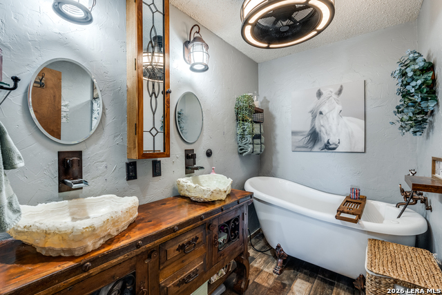 Image 11 of 18 For 3045 Rimrock