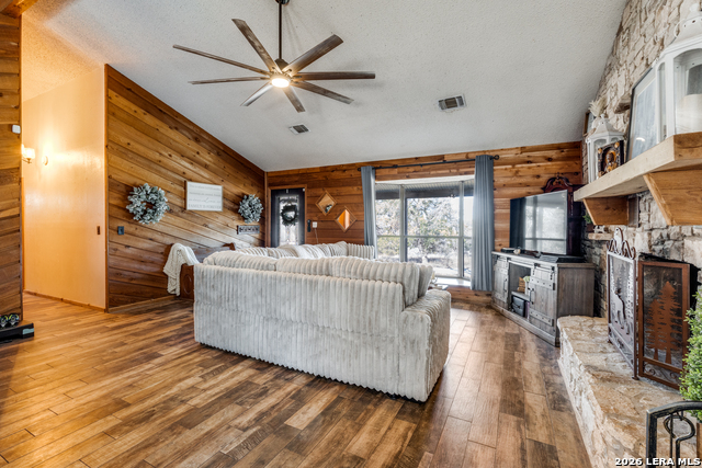 Image 5 of 18 For 3045 Rimrock