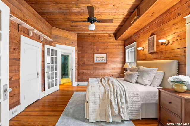 Image 23 of 47 For 123 Armour Pl