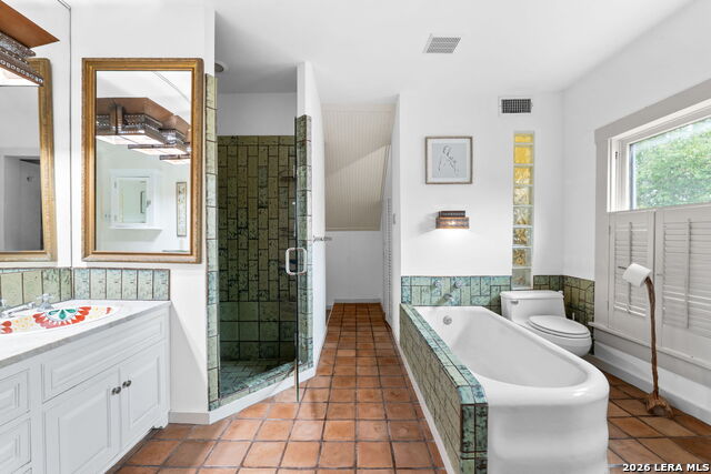 Image 29 of 47 For 123 Armour Pl