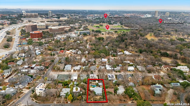 Image 43 of 47 For 123 Armour Pl