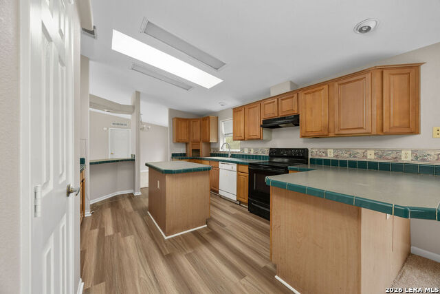 Image 9 of 54 For 3938 Cannon Wood