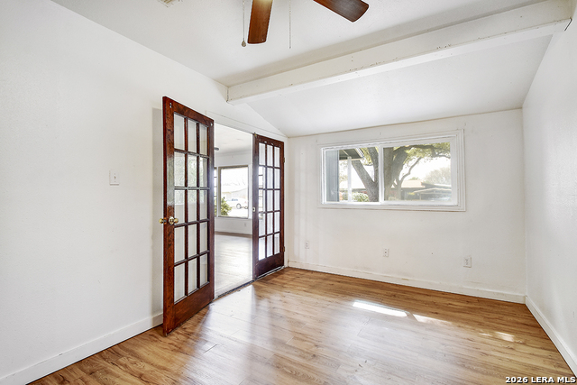 Image 14 of 26 For 415 Blakeley Dr