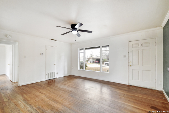 Image 5 of 26 For 415 Blakeley Dr