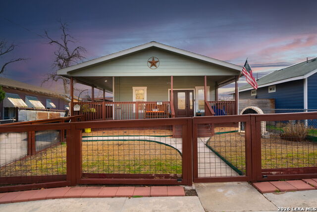 Details for 318 Pruitt Ave, San Antonio, TX 78204