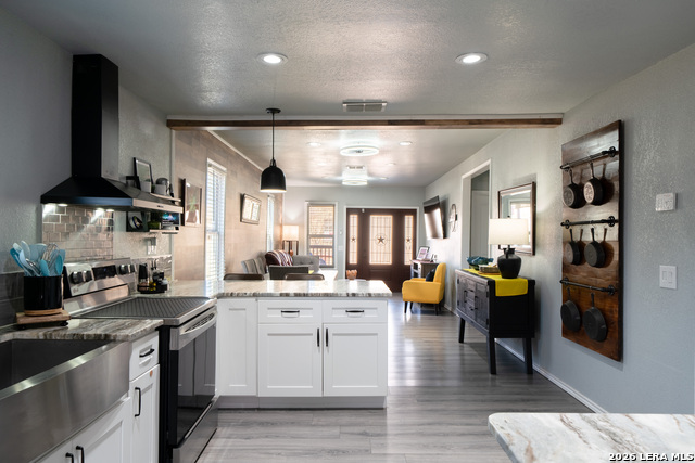 Image 11 of 36 For 318 Pruitt Ave