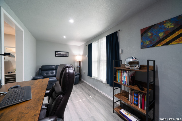 Image 19 of 36 For 318 Pruitt Ave