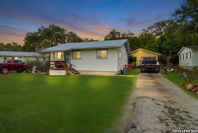 Image 2 of 18 For 554 Orbit  