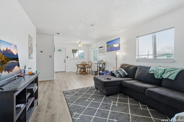 Image 7 of 18 For 554 Orbit  