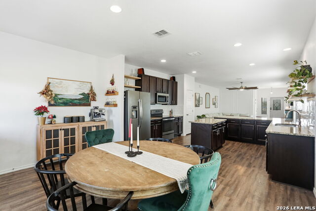 Image 14 of 46 For 367 Hunters Ranch E