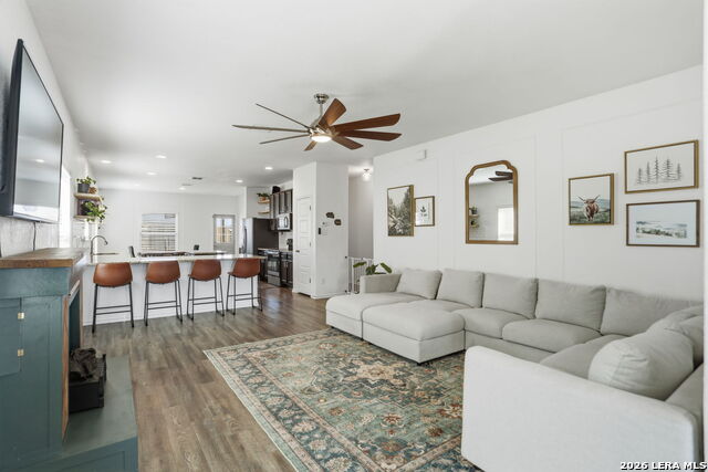 Image 6 of 46 For 367 Hunters Ranch E