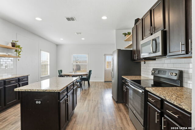 Image 9 of 46 For 367 Hunters Ranch E