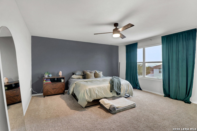 Listing photo id 7 for 2703 Bluff Crossing