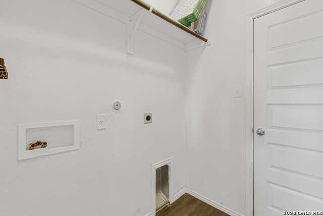 Image 14 of 43 For 2532 Marty Way