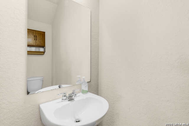 Image 15 of 43 For 2532 Marty Way