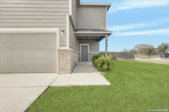 Image 3 of 43 For 2532 Marty Way