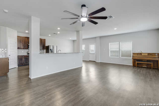 Image 5 of 43 For 2532 Marty Way