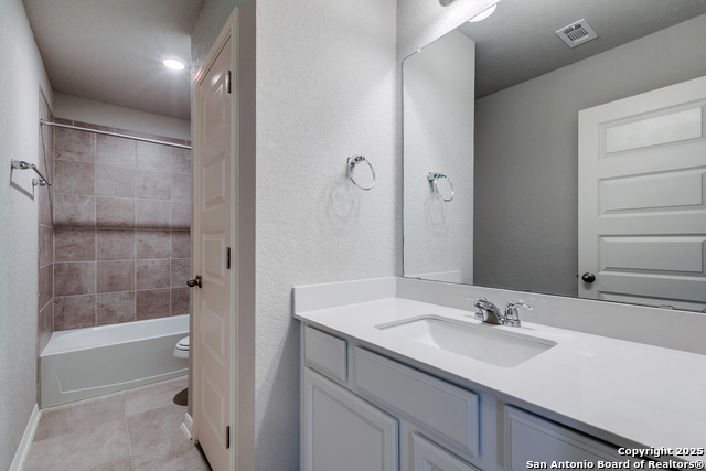 Image 20 of 28 For 12938 Lilly Pass