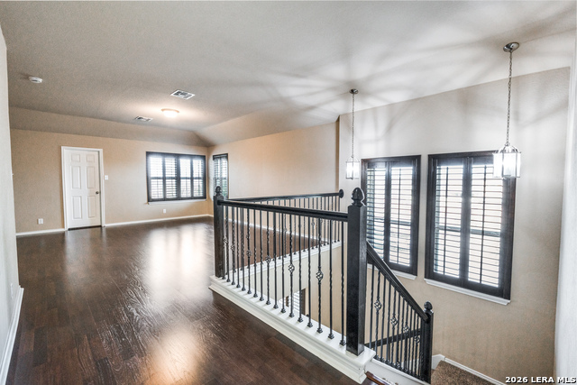 Image 17 of 31 For 333 Atalaya  