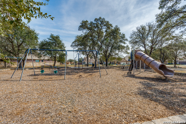 Image 24 of 31 For 333 Atalaya  