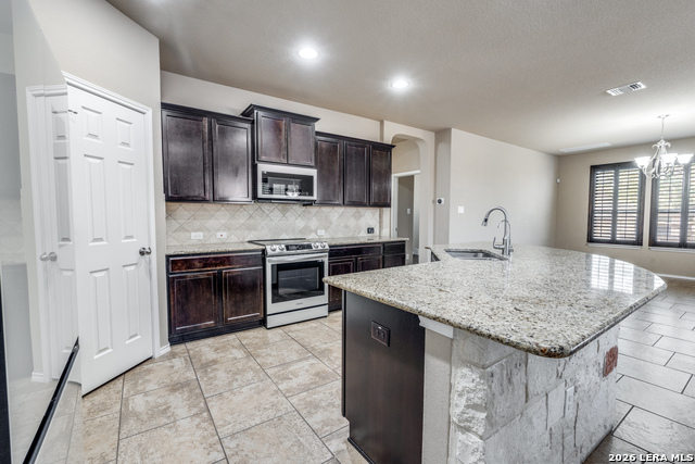 Image 7 of 31 For 333 Atalaya  