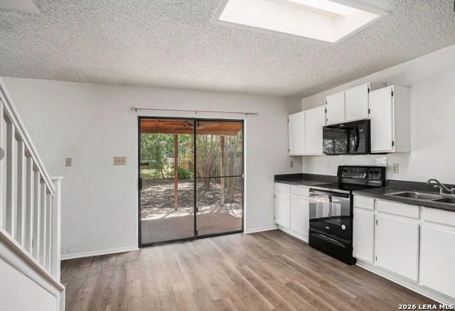 Image 12 of 13 For 13038 Woller Valley