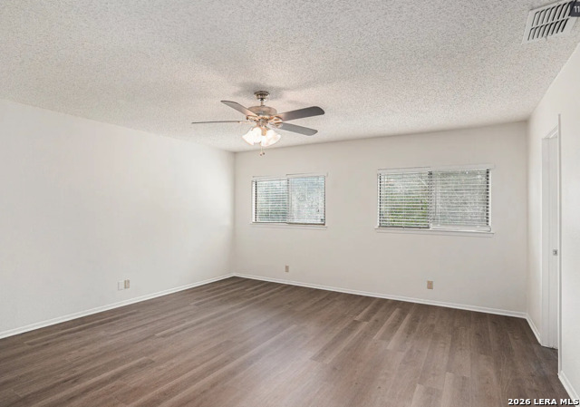 Image 7 of 13 For 13038 Woller Valley