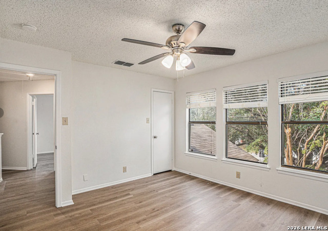 Image 8 of 13 For 13038 Woller Valley