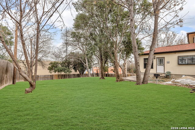 Image 42 of 44 For 3919 Midvale