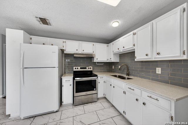 Listing photo id 10 for 300 Roanoke  