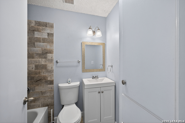 Listing photo id 22 for 300 Roanoke  