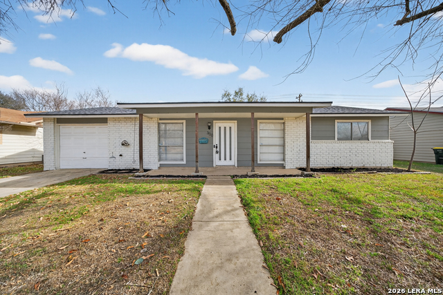 Listing photo id 2 for 300 Roanoke  