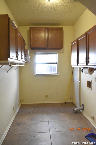 Image 13 of 25 For 7026 Hickory Ridge