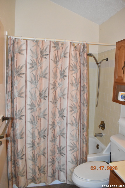 Image 16 of 25 For 7026 Hickory Ridge