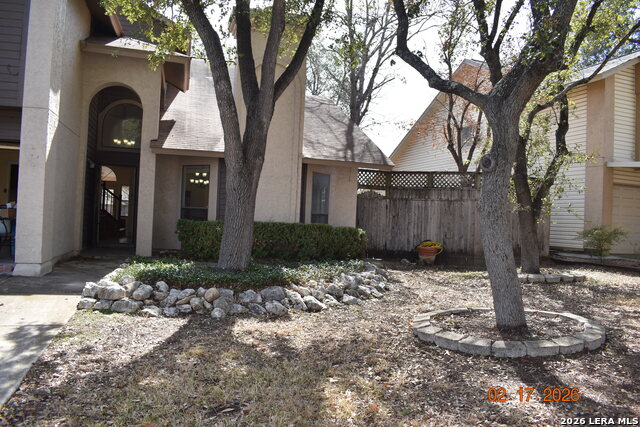 Image 19 of 25 For 7026 Hickory Ridge