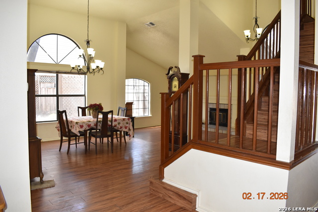 Image 20 of 25 For 7026 Hickory Ridge