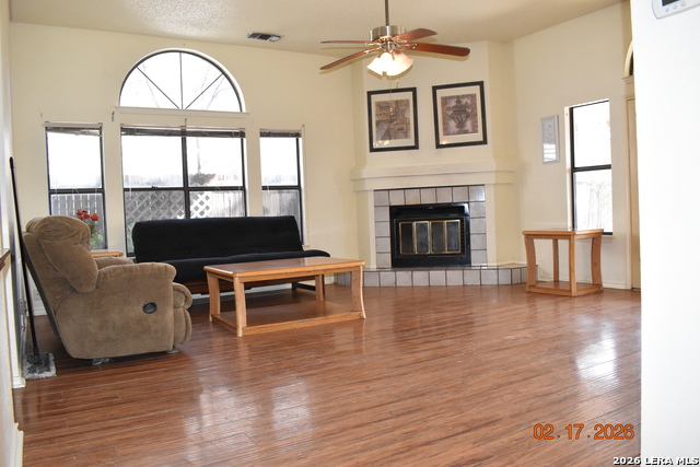 Image 7 of 25 For 7026 Hickory Ridge